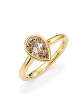 Load image into Gallery viewer, 18ct Yellow Gold Champagne Diamond Ring
