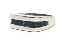 Load image into Gallery viewer, 18ct White Gold Sapphire ring
