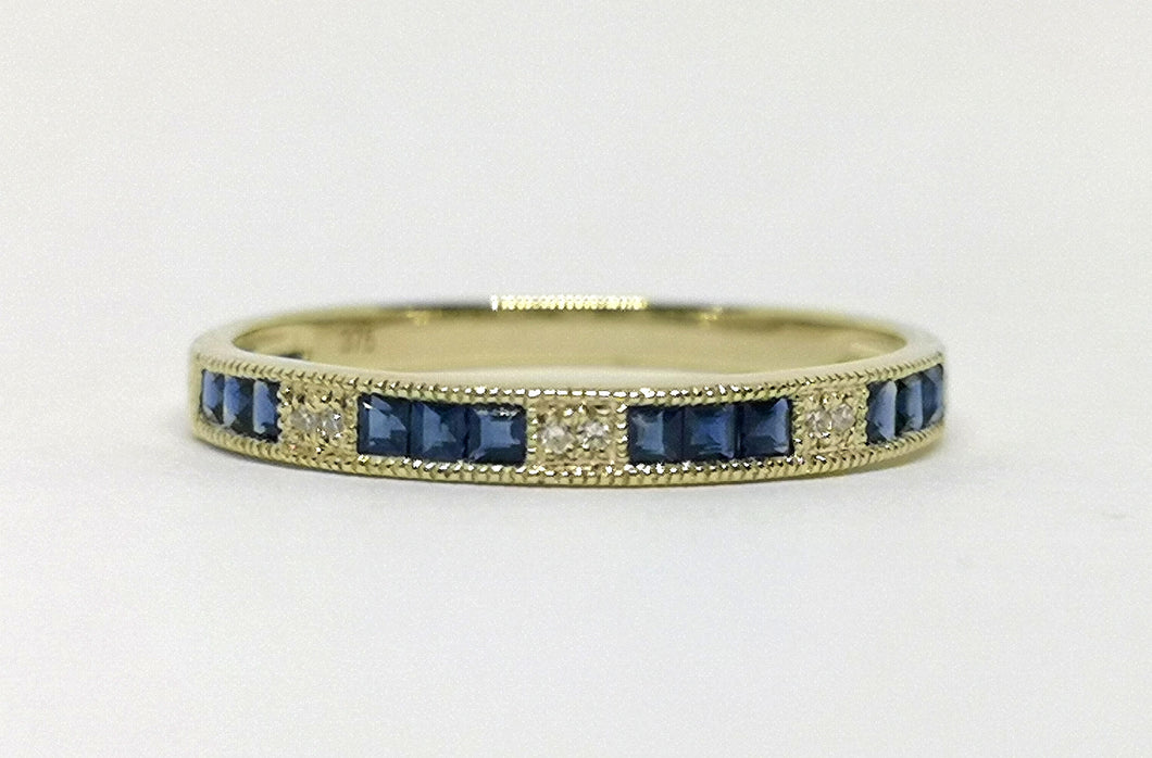 9ct Yellow gold Sapphire and Diamond Millgrain Ring